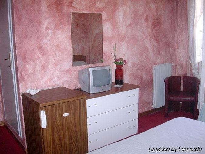 Hotel Buenos Aires มอนเตกาตินี แตร์เม ห้อง รูปภาพ
